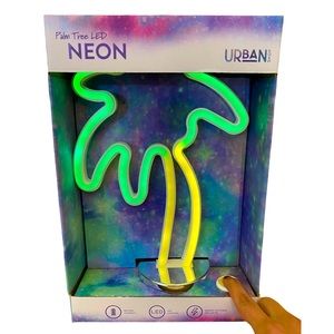 Urban Shop Palm Tree Led Neon Figural Lamp